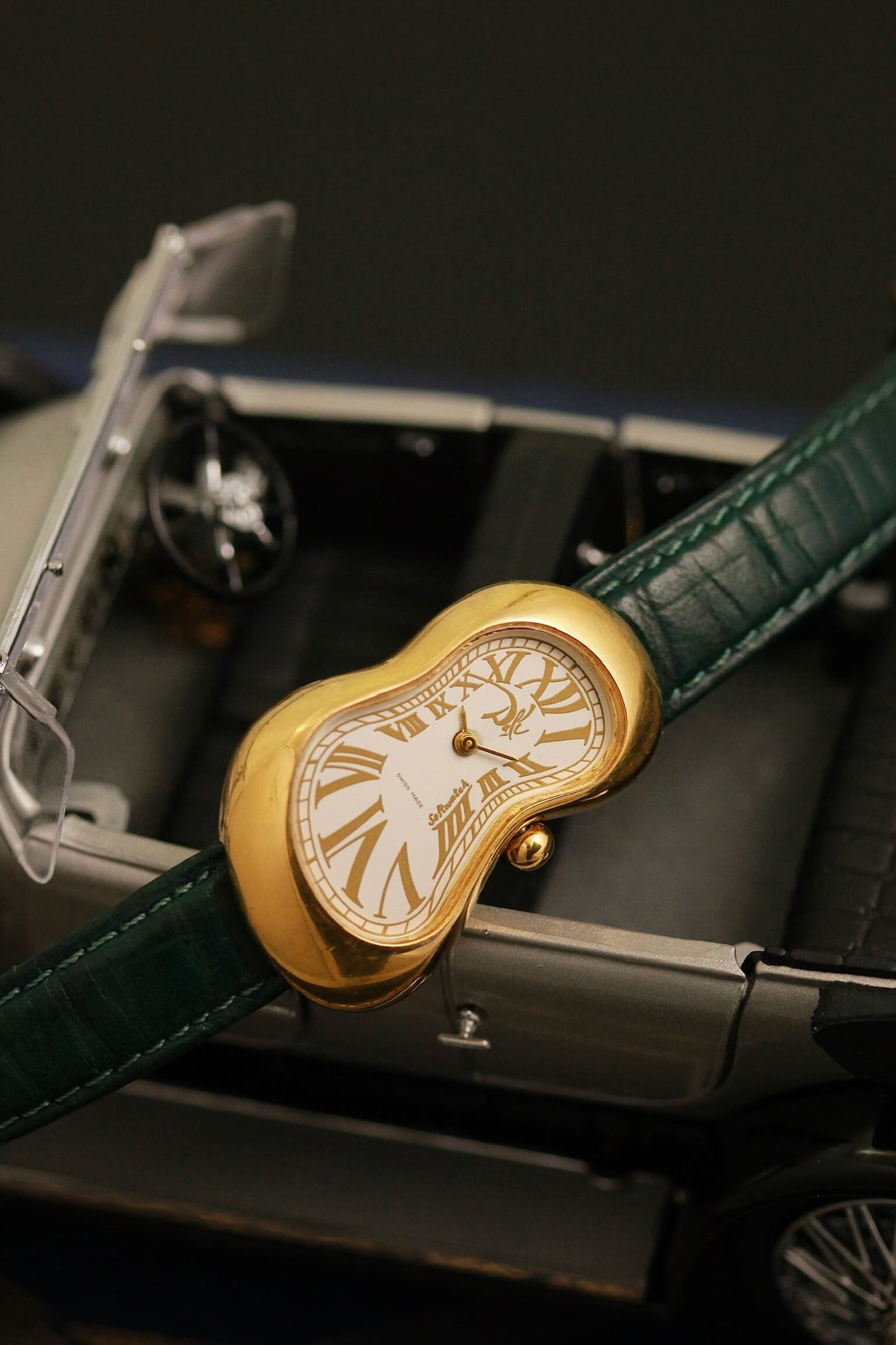 Softwatch EXAEQUO 022146 Inspired by Dalí