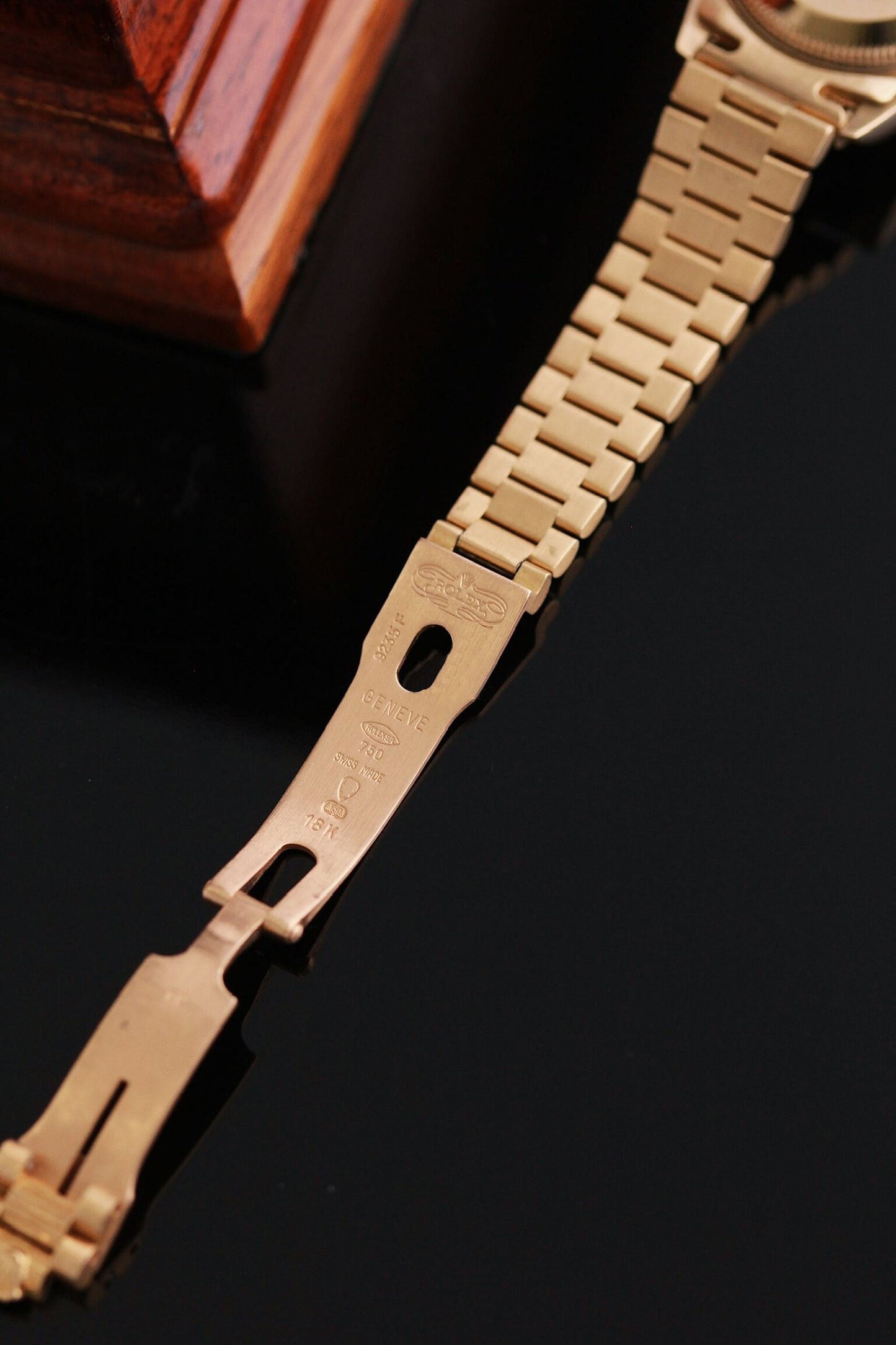 Rolex President 69278 Diamond Champagne Dial