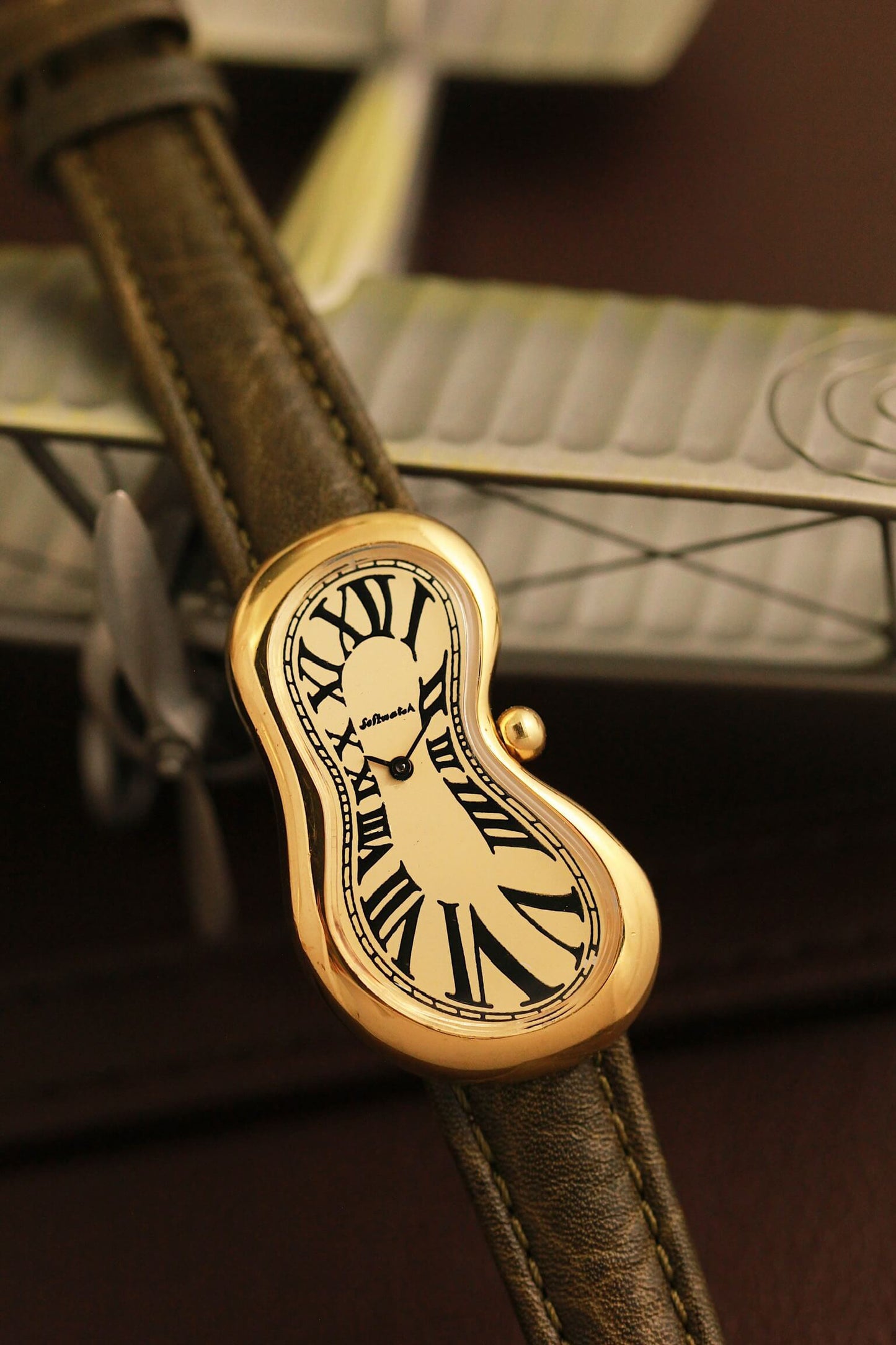 Softwatch EXAEQUO 91004 Inspired by Dalí